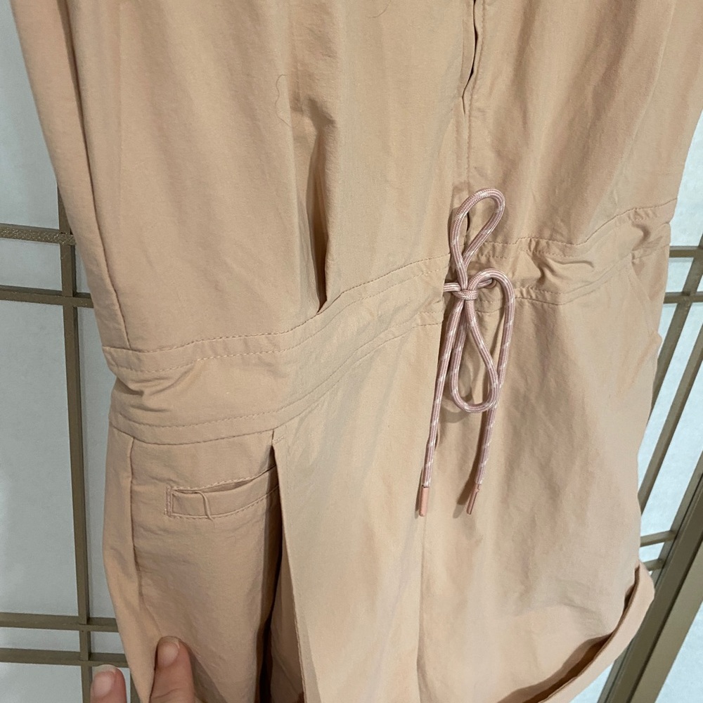 Gap fit Romper - Picture 5 of 5